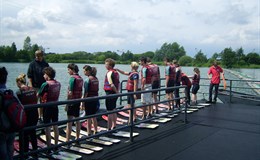 der vom Rotary Club Bad Oldesloe organisierte Aufenthalt im Wasserski- und Wakeboard-Park in Süsel.